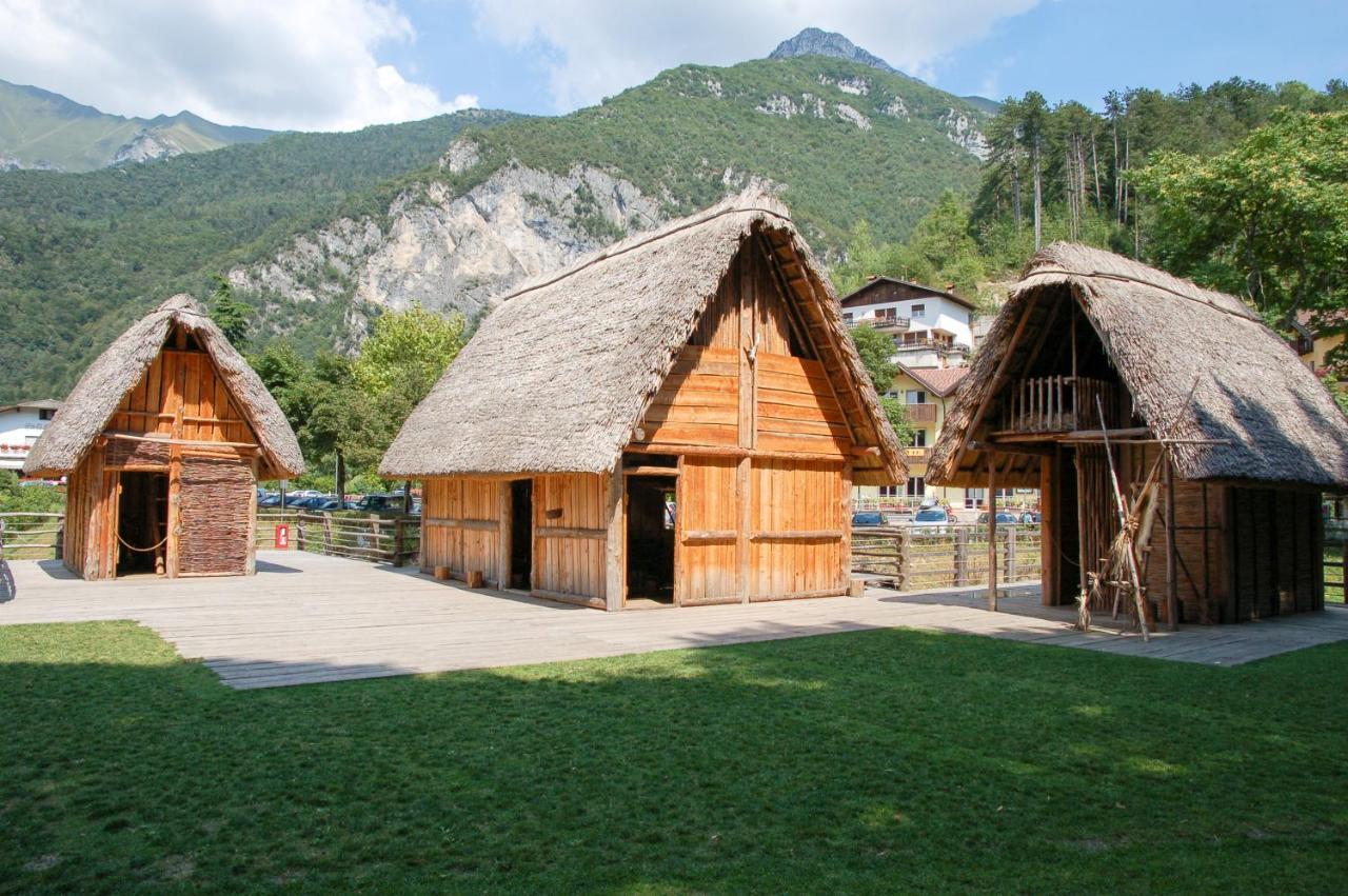 Alpieve Albergo Pieve Pieve Di Ledro Exterior foto
